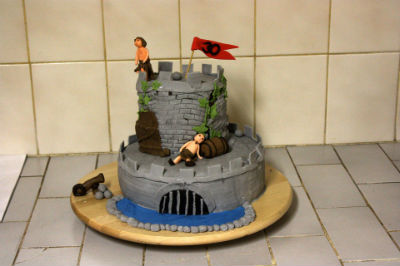 gataeu chateau tour medieval cake